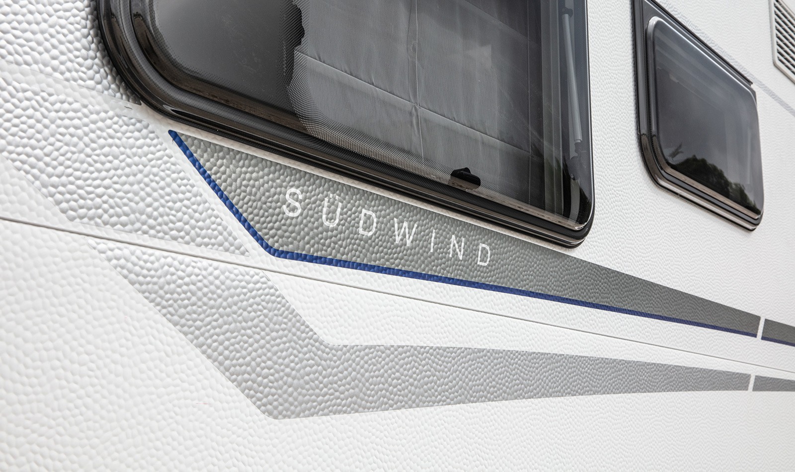 460 EU Südwind 60 Years E-Power Uitvoering