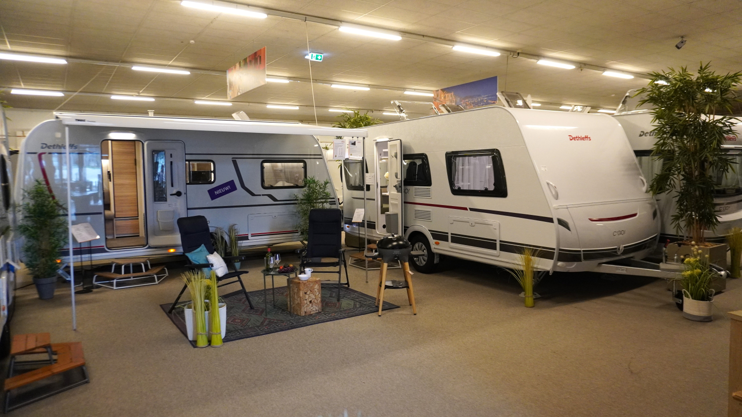 Caravan met enkele bedden overzicht