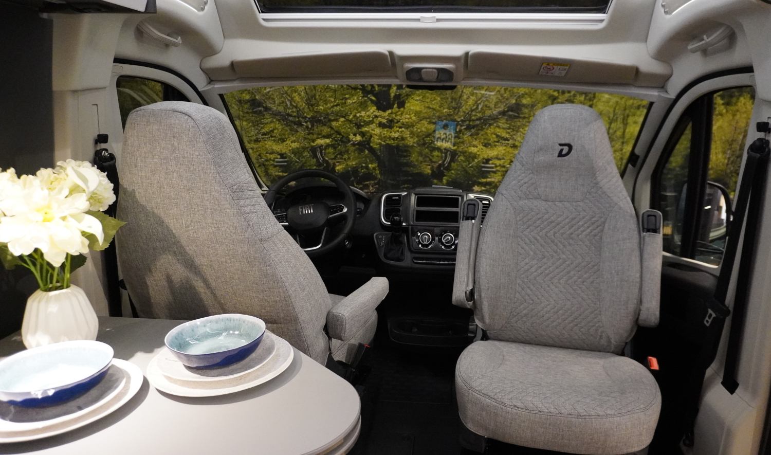 Campolife-camper-automaat-foto-binnen-1