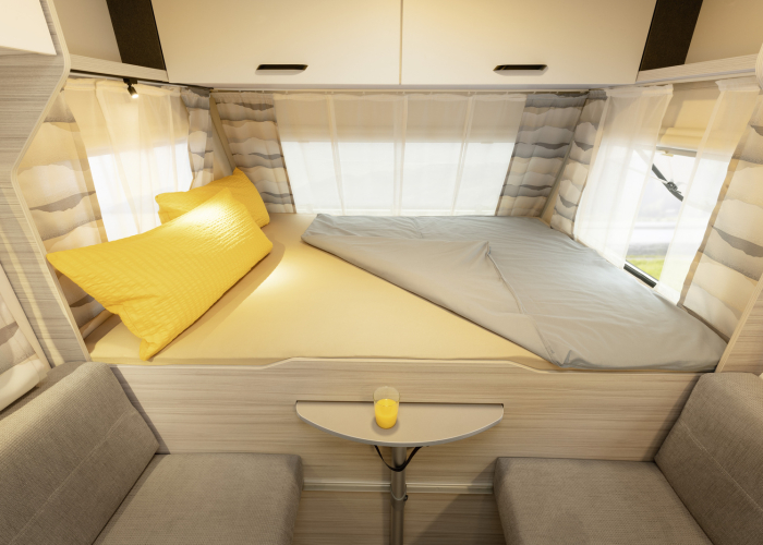 Dethleffs-CJoy-480-QLK-2026-Campolife-slaapkamer