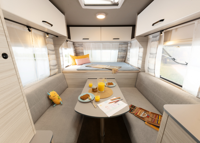 Dethleffs-CJoy-480-QLK-2026-Campolife-zitgroep